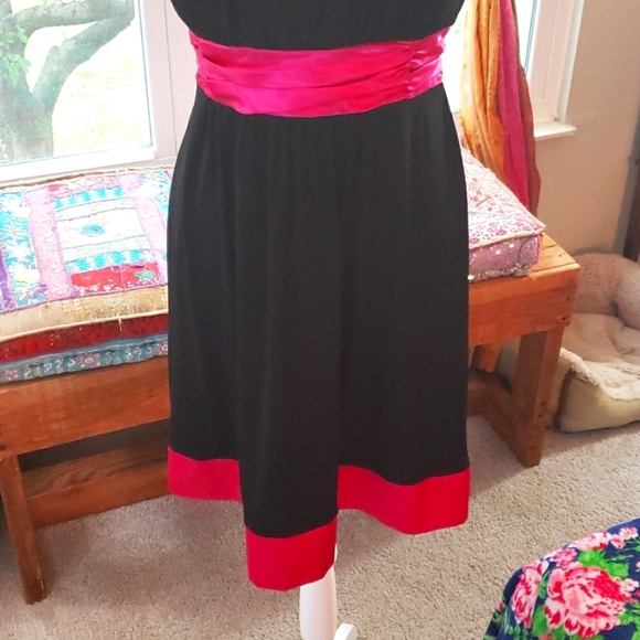 Satin Sash Evening Dress - Picture 2 of 5